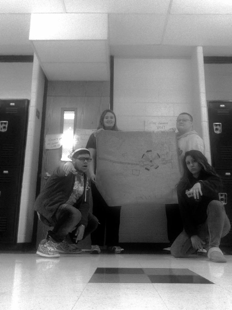 jaida423's tweet photo. Can't really see it but we look bomb #filter #cbd #aphug #ourkansas http://t.co/o9Sf1PwYNs