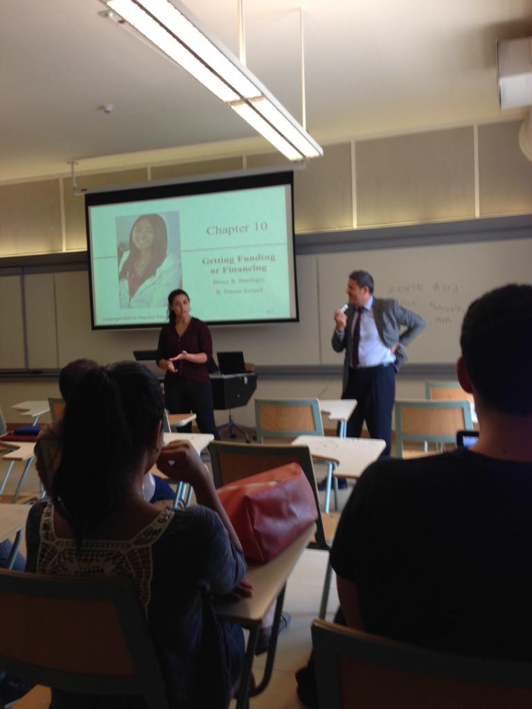 OmarIbrahimauc's tweet photo. #entr4102 @AUC_Business @AUC_MFA Farah explaining social media campaigning! http://t.co/yq5lMQCavz