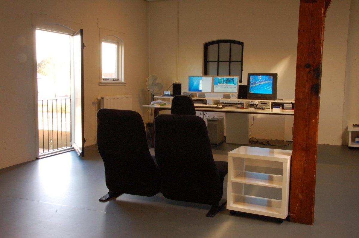rekelproducties's tweet photo. Wij hebben 'n #werkervaringsplek / #stageplek in de #postproductie. #monteren, #animeren, etc. http://t.co/InTbZdonft http://t.co/bgqaaMf86z