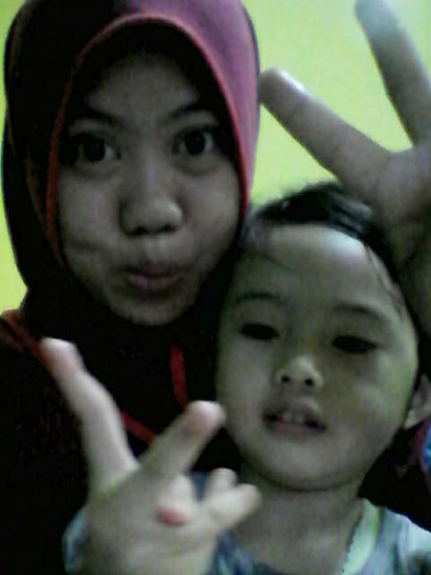 AB_911018's tweet photo. Again with Salsabilla .. hehehehe http://t.co/7faMK6zIH6