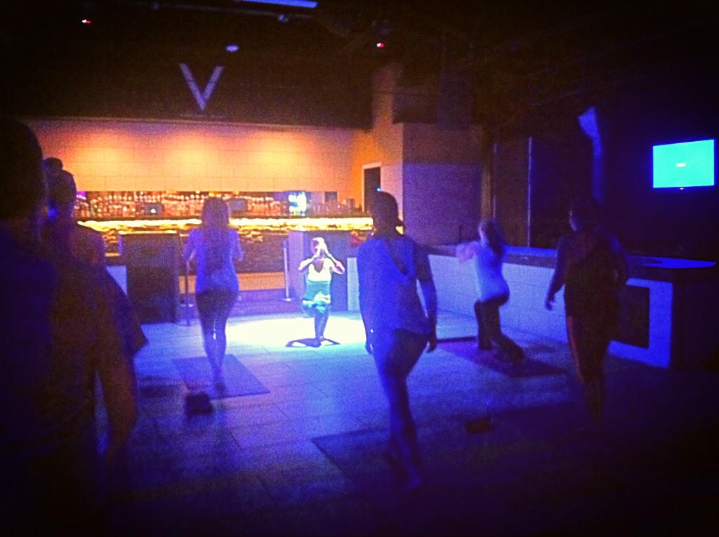 Sarah_E_Nelson's tweet photo. The amazing @chymapet teaching lunges to the crew at @SunGateATX! http://t.co/rOZOqAwWgg