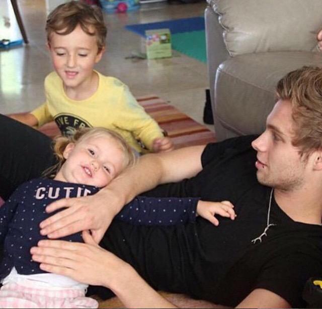 calpalplease's tweet image. this is probably the cutest thing I've ever seen