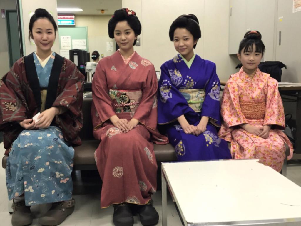 高浜家は四姉妹。 あと4日。