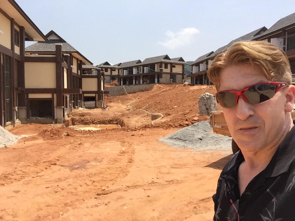 MLMcCoyEXP's tweet photo. XishuanBanna. China. Doing my ThANG! 2 #DesignThinking #ThemeParks #Leisure #Attraction #Destinations #MasterPlaning http://t.co/xSBPhogoa9