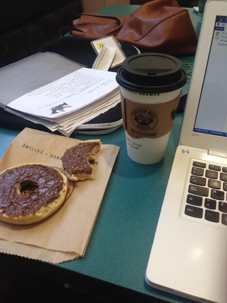 PerryLee18's tweet image. Bagels, I'm gonna miss you 😭