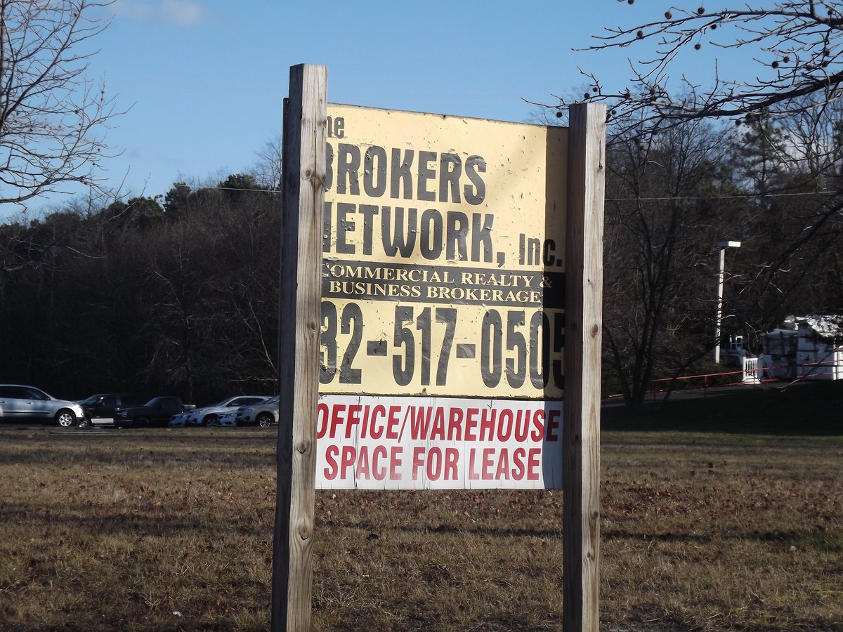 OceanTogether's tweet image. Vacant Stores+No Vision=High Taxes. Vote for change. Vote @OceanTogether on May 12