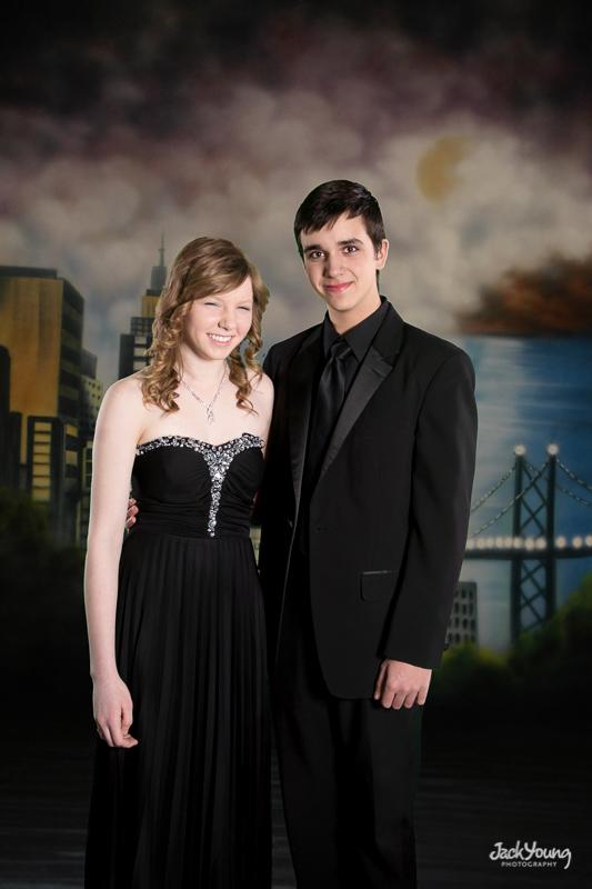 JackYoungPhoto's tweet photo. Hudson HS Prom is on 5/2! Here's the 1st of 4 backdrops you can choose from for your pics! #hhsprom2015 #promnight http://t.co/g9ssSZXalN