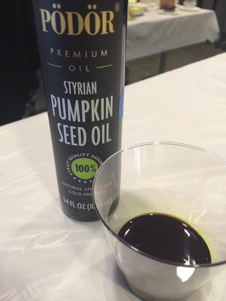 FrancineSegan's tweet photo. Styrian pumpkin oil, unique hull-less seeds, @craftcarejoy #sofiawards @Kboss00 @MelHansche @WordsFoodArt http://t.co/zBmMdVDeyL