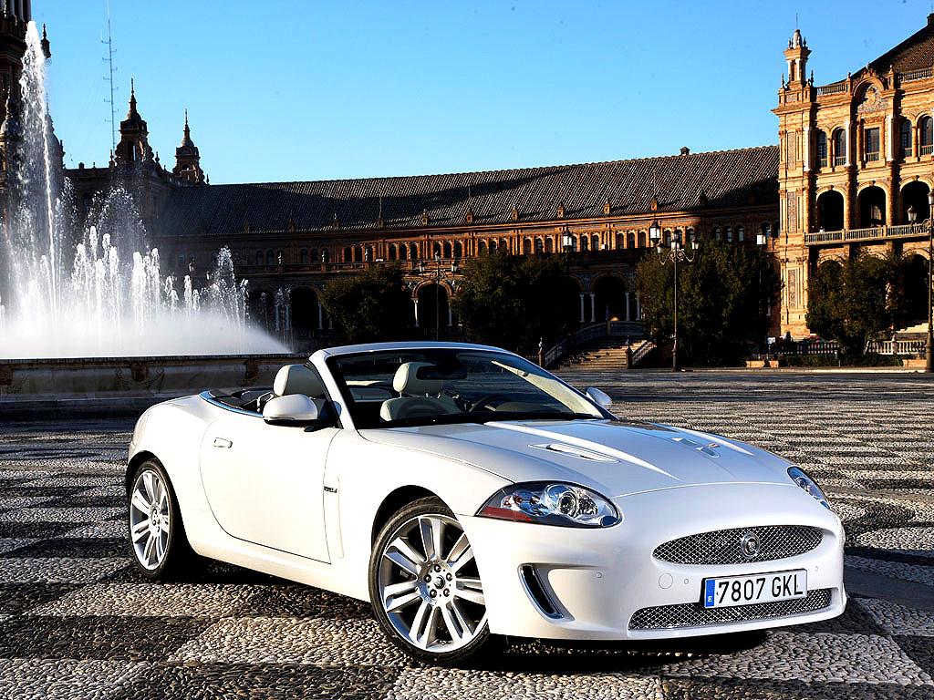 JaguarOfTampa's tweet image. Feel the wind rush through your hair. #CarCrushWednesday #Jaguar #LuxuryConvertible #XK