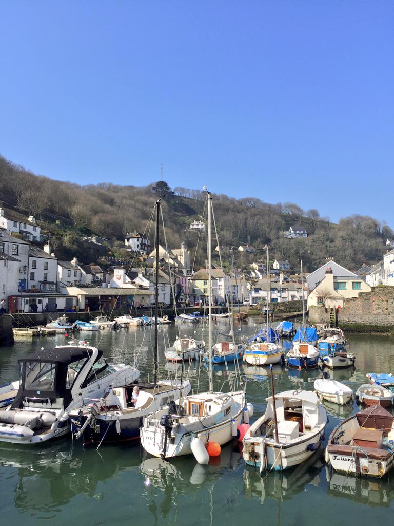 CornwallConcie's tweet photo. #cornwallhour Have you been to Polperro? It's stunning... we absolutely loved it x http://t.co/HqN0PO5xK8