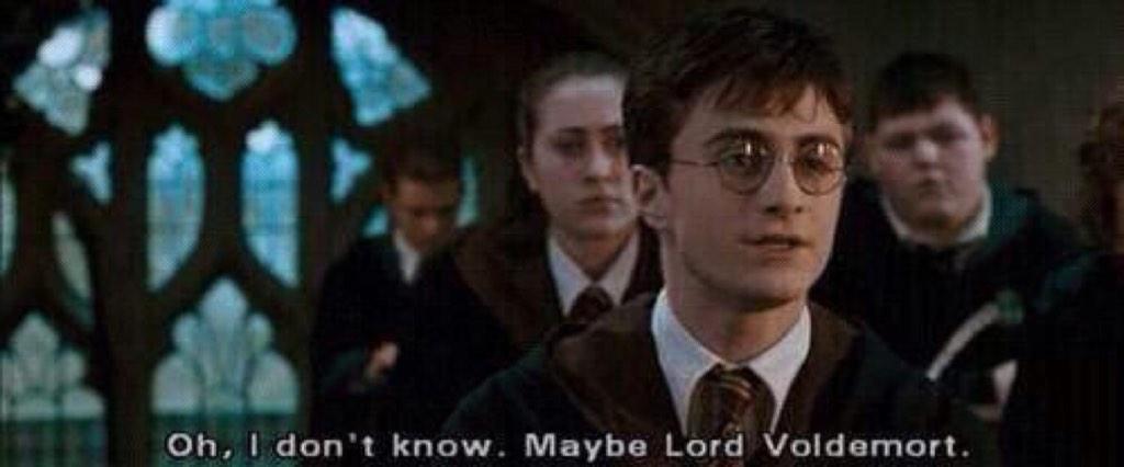 FunInLaw's tweet photo. When someone keeps asking who you're texting http://t.co/cz9OsIwPNn