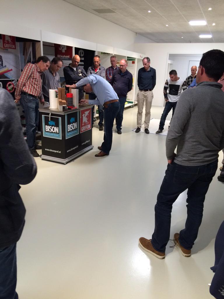 Dank voor alle interesse in training luchtdicht bouwen! Ism <a href="/GriffonTwit/">Griffon</a>, <a href="/Isovlas/">Isovlas Oisterwijk</a>, Meuwissen &amp; <a href="/ZehnderGroupNed/">Zehnder Group NL</a>