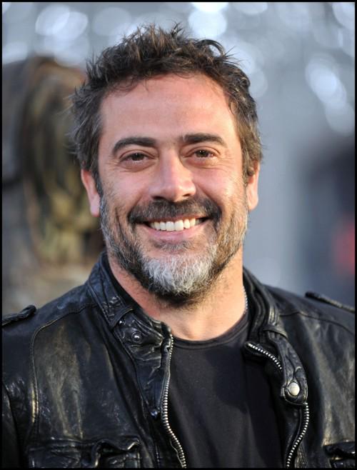 Happy birthday to this amazing man Jeffrey Dean Morgan! I wish you a great day.  