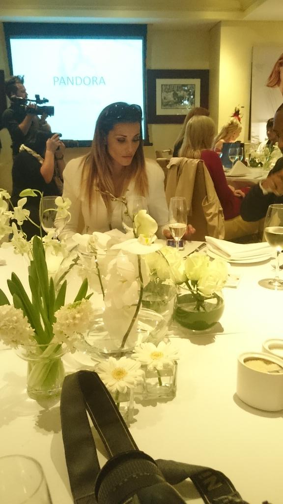 People_SA's tweet photo. Sitting at the table with the gorgeous #leanneliebenburg #PandoraGenerations #PandoraMothersDay @Pandora_ZA http://t.co/xSx1VksAMU