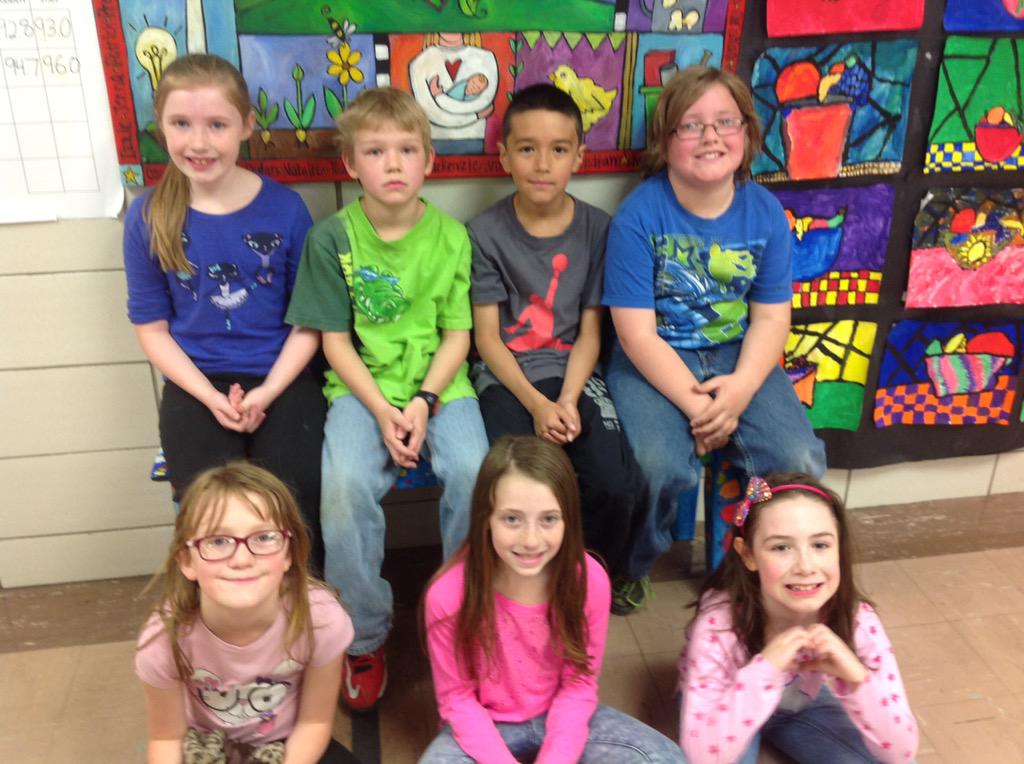 wrightreader's tweet photo. Here are Mrs. Sereg's @Seregs3rdGrade March Readers!  Getting better at reading every day! http://t.co/t16gKOP9PA