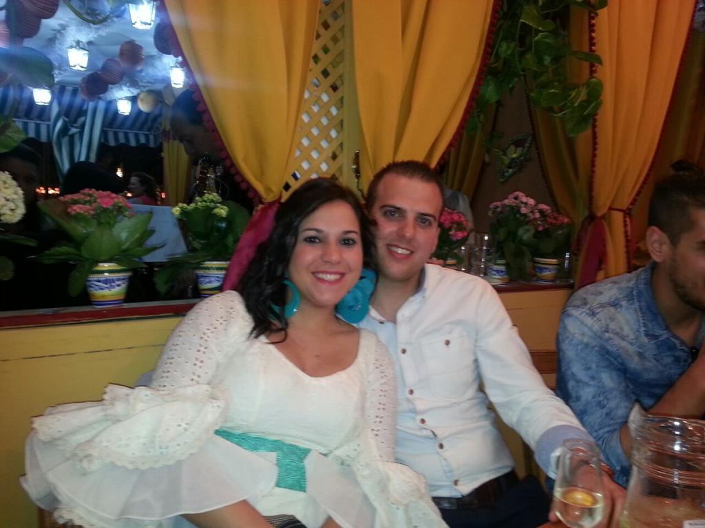 naika135's tweet photo. Mi primera Feria contigo http://t.co/XVrJBZpwxT