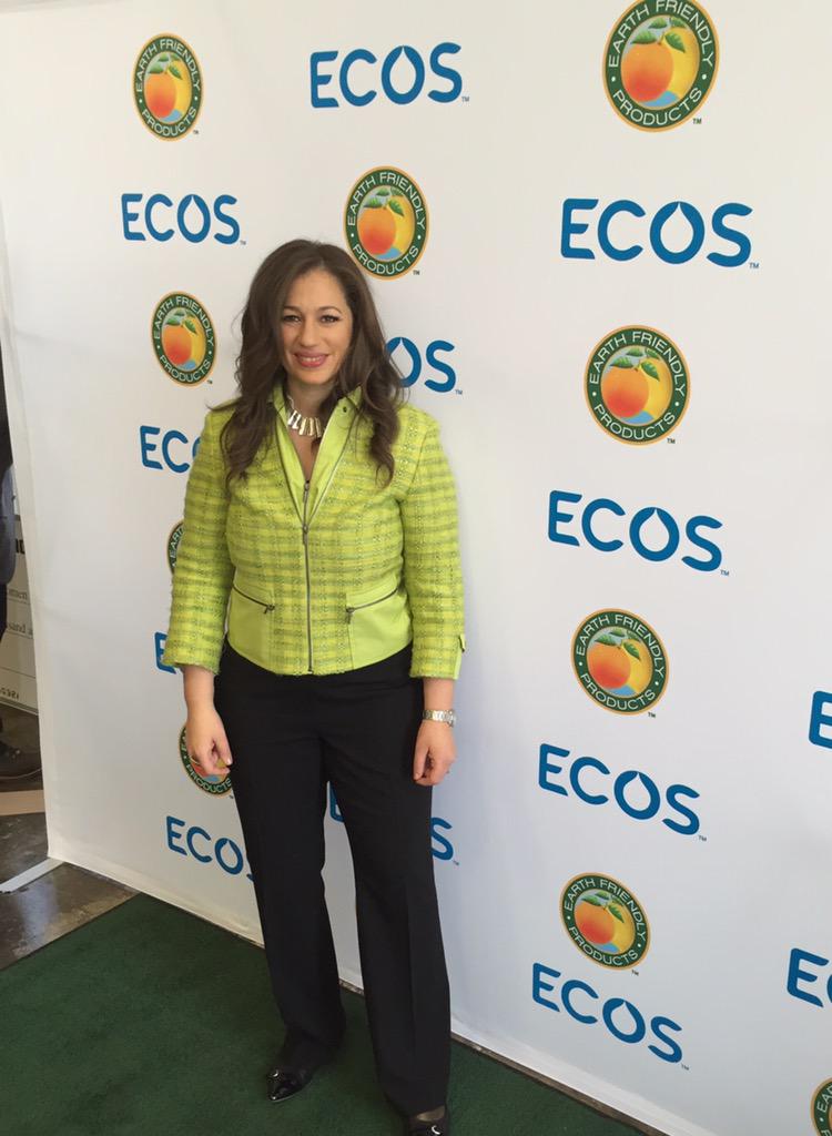ECOSCleans's tweet photo. Kelly Vlahakis-Hanks, our CEO, ready for the big day! #EarthDay2015 #ECOS #NJGO http://t.co/SShdMoKmsh