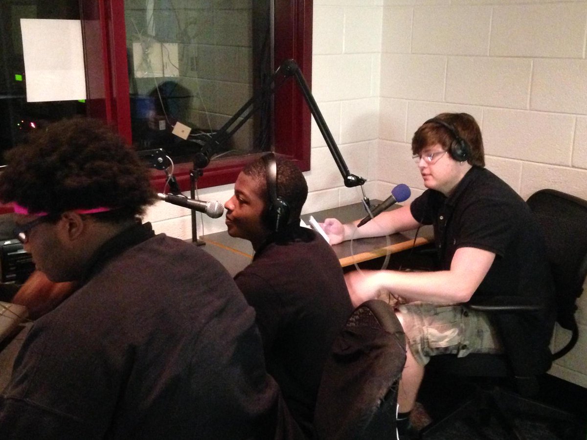 WKCSradio's tweet photo. Ju. Roth and Geter are interviewing Kentel Williams who just made 1st team All-@prepxtra #hsrd2015 http://t.co/dW6eo9MkQN