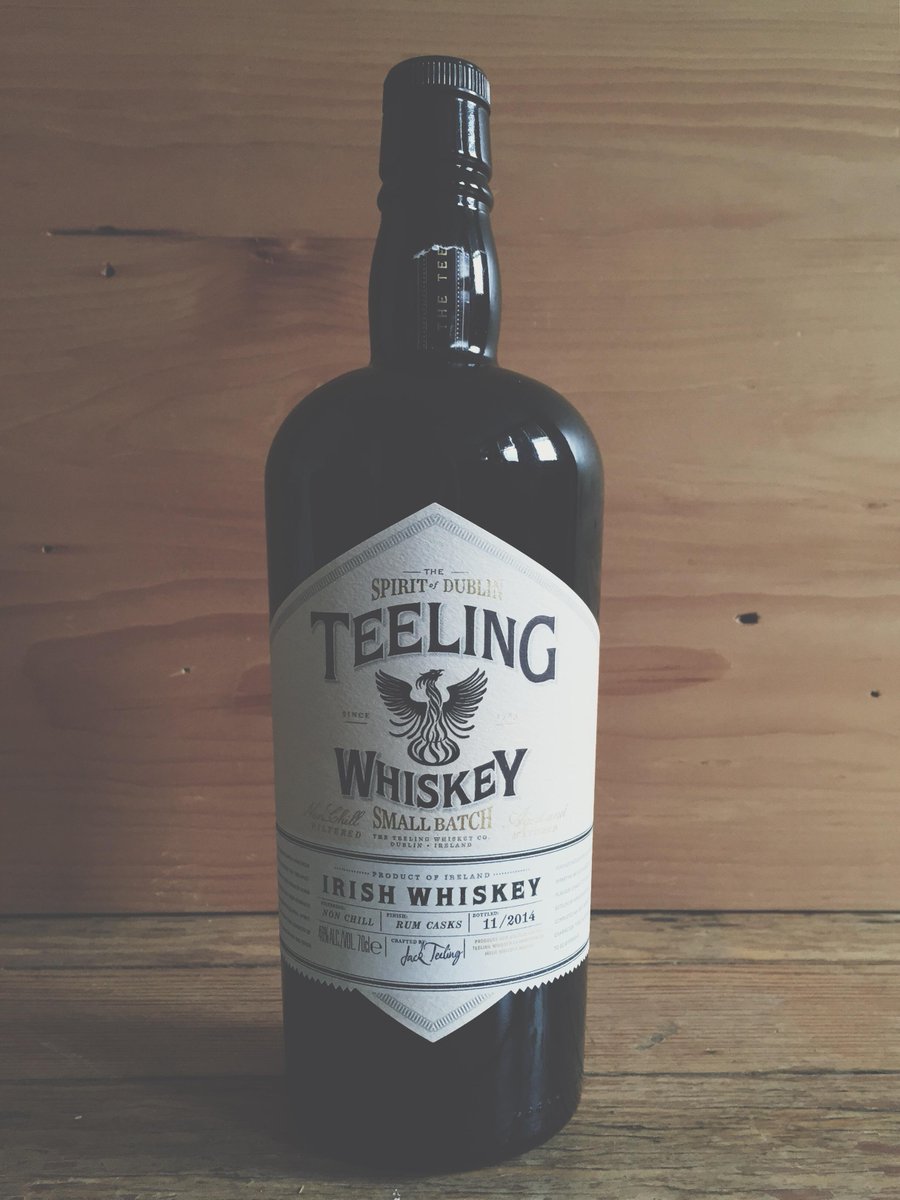 Review: Teeling Whiskey Company ow.ly/LXSw2  <a href="/TeelingWhiskey/">Teeling Whiskey</a> #whiskeywednesday #whiskey
