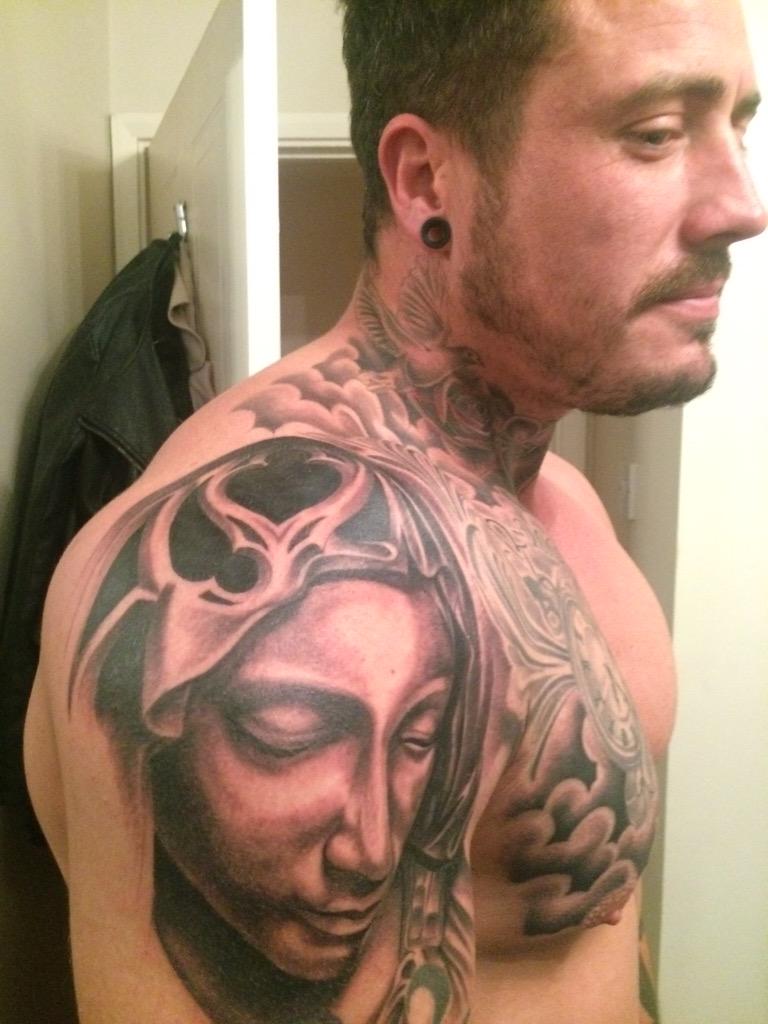 bendowsell's tweet photo. Latest piece #💷💷💷💷💷 http://t.co/kk3zujGjE0