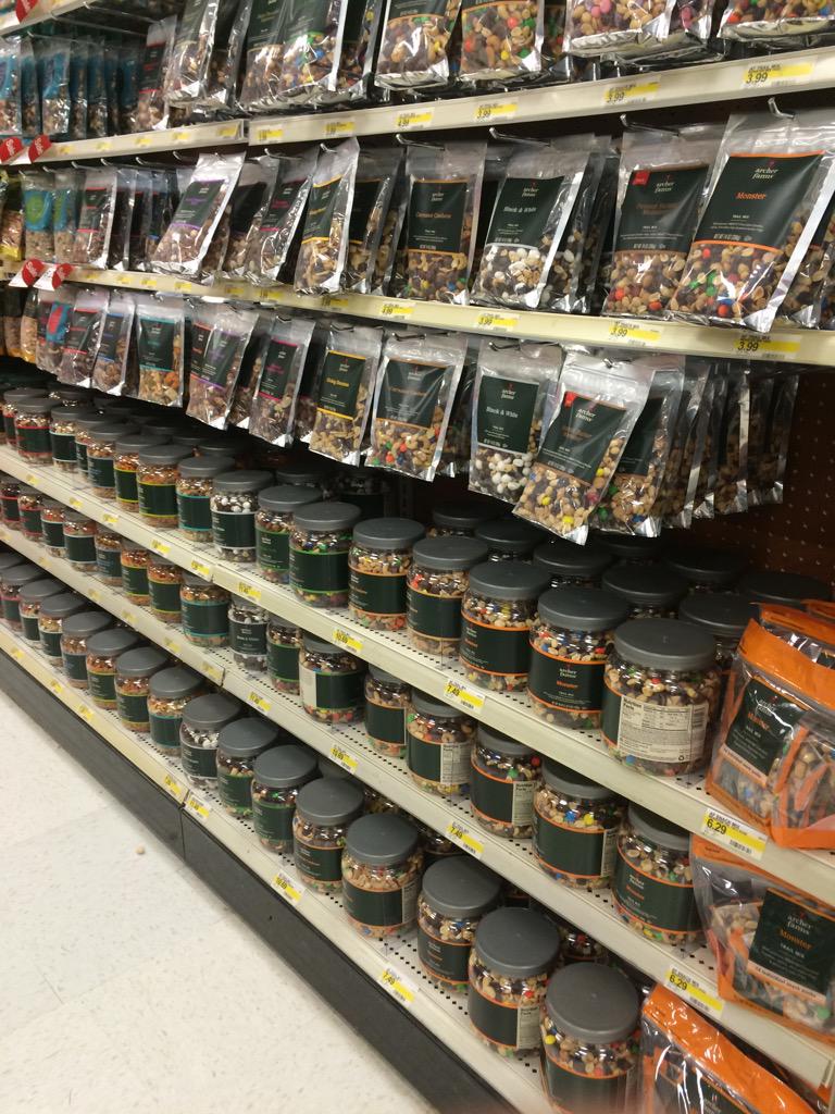 DaveArendsTGT's tweet photo. #zoneassist? More like #zonealleyoopdunk!!! Thanks for the idea @MeganVandenbos @CalimanEvan #TGTpinterest http://t.co/ouXwyG7HRX