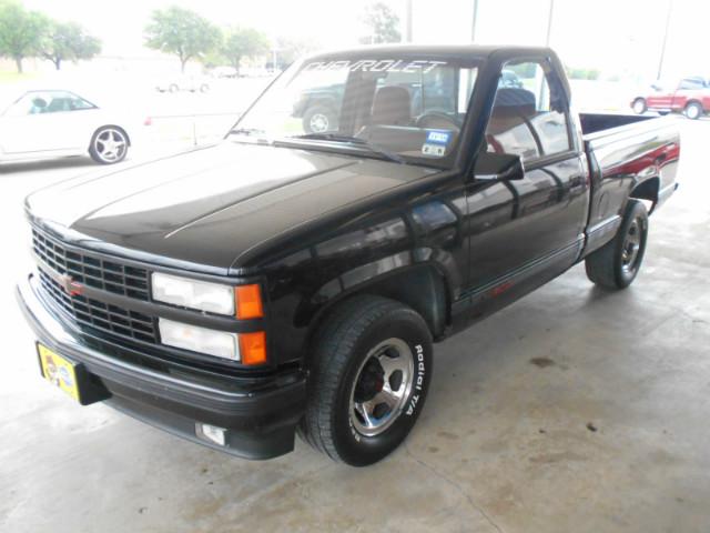 KingDezeray's tweet photo. 1990 chevy 1500 454 SS Festival Truck
Was in 32nd annual Daytona 500 Only has 8775 miles! $19995
#454SS #Daytona500 http://t.co/PTFvzFVLGs