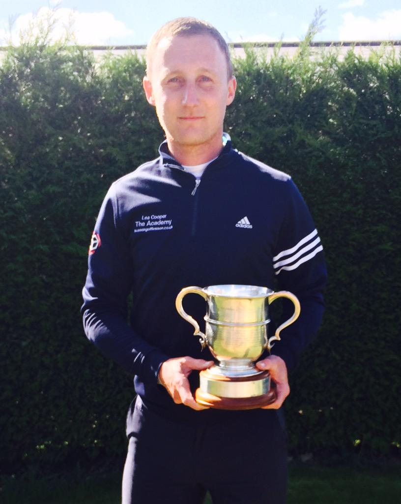 GolfNotNumbers's tweet photo. “@coopsgolf18: Sussex Spring Meeting Champ. Great start to the year! @BenCurryWealth http://t.co/0v0YVdm87Z” good stuff Coop #smartwork