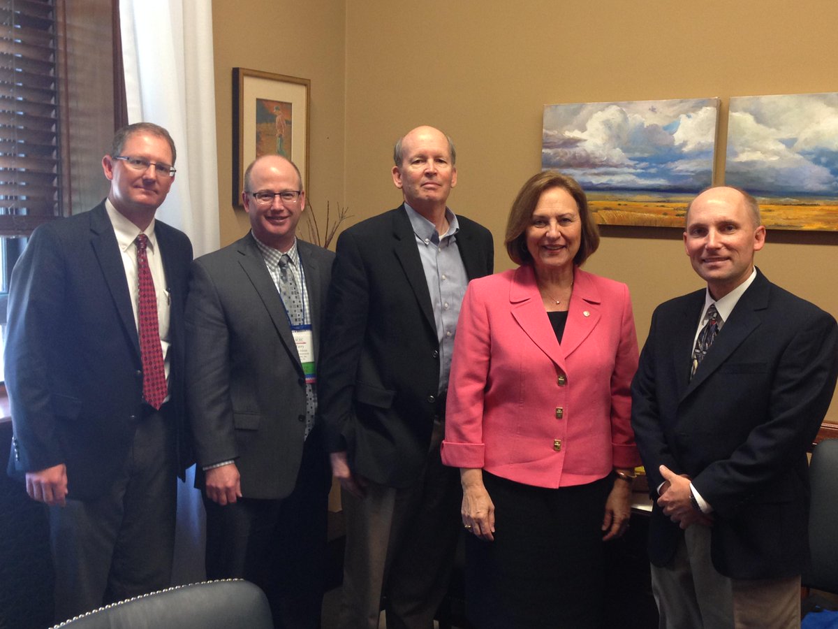 SenatorFischer's tweet photo. Great mtg w/ members of the American Council of Engineering Companies of #Nebraska in DC yesterday! #ACECSpring2015 http://t.co/ddZKjLOoqn