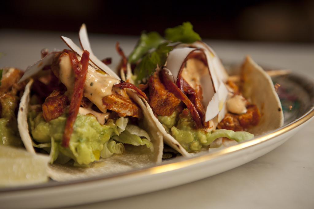 TacoTacoDublin's tweet image. Open at 5pm! Come on down! #tacotaco