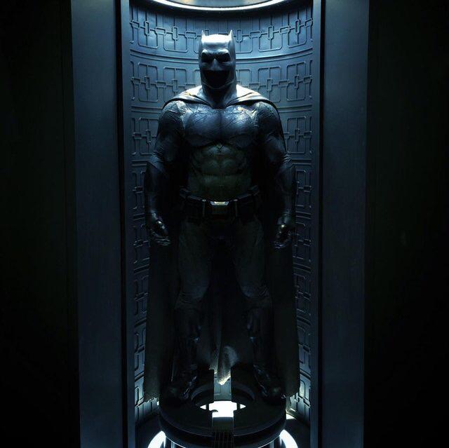 UWW_FS's tweet image. Batman has gone gray?