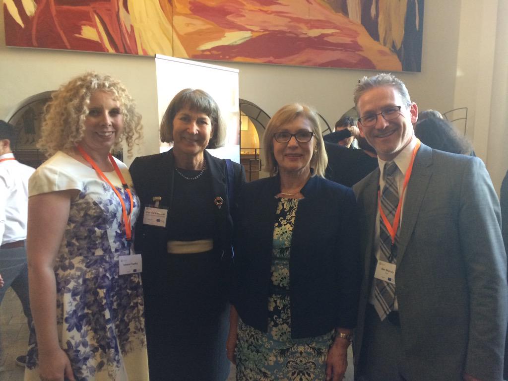 eufolioirl's tweet image. Sinéad @JCforTeachers and Ben @NCCAie pictured with Minister O Sullivan and Professor Val Klenowski at #eufolio2015