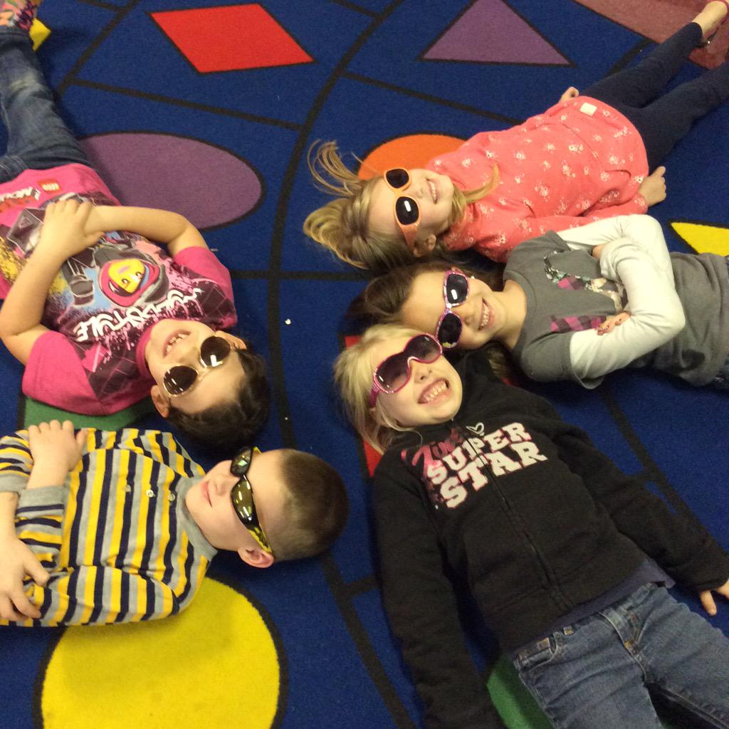 tshulvey1's tweet photo. These kiddos are staying cool with their sunglasses today! http://t.co/bB0YyOjeFn