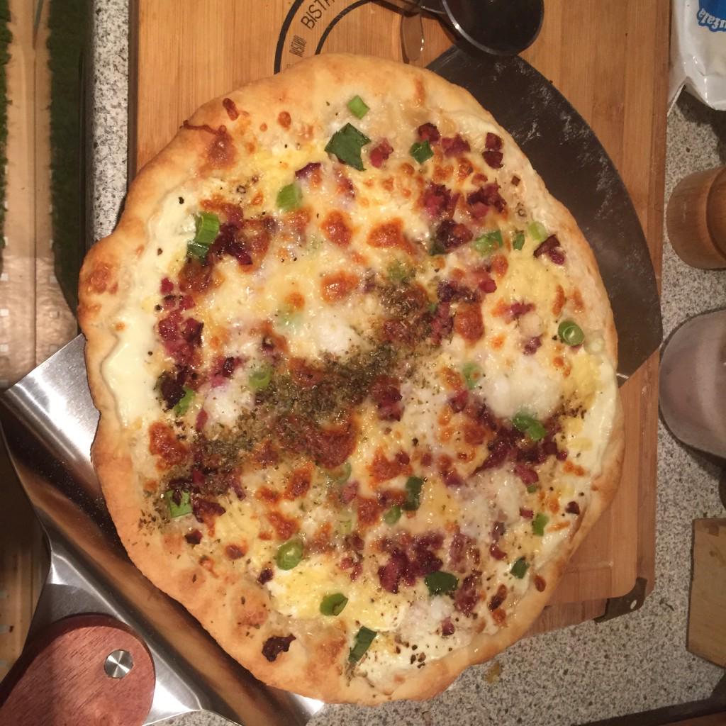 grillporn's tweet photo. New: Hefeteig von Mama - http://t.co/lcauzxUi98 http://t.co/c9rZokVEFa