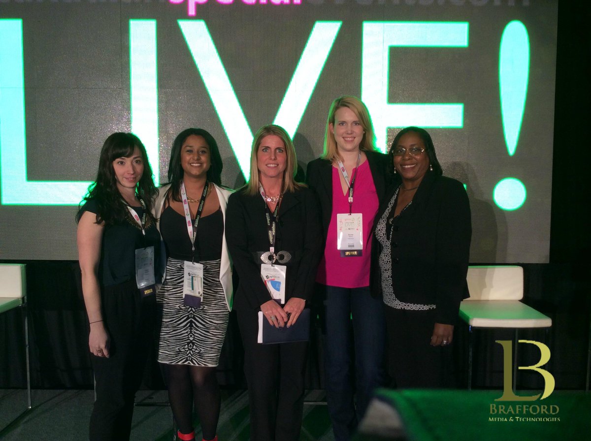 AliChatLive's tweet photo. Was honoured to moderate this expert #eventtech panel at #CSElive15. Great job ladies! @cdnspecialevent #eventprofs http://t.co/9xFpGIF6BW