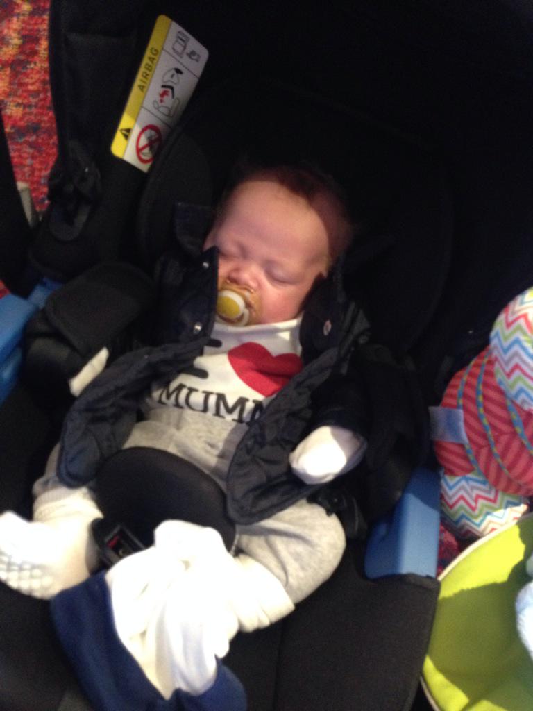 b_marshall101's tweet photo. 👶❤️ http://t.co/ryuAFX9sjg