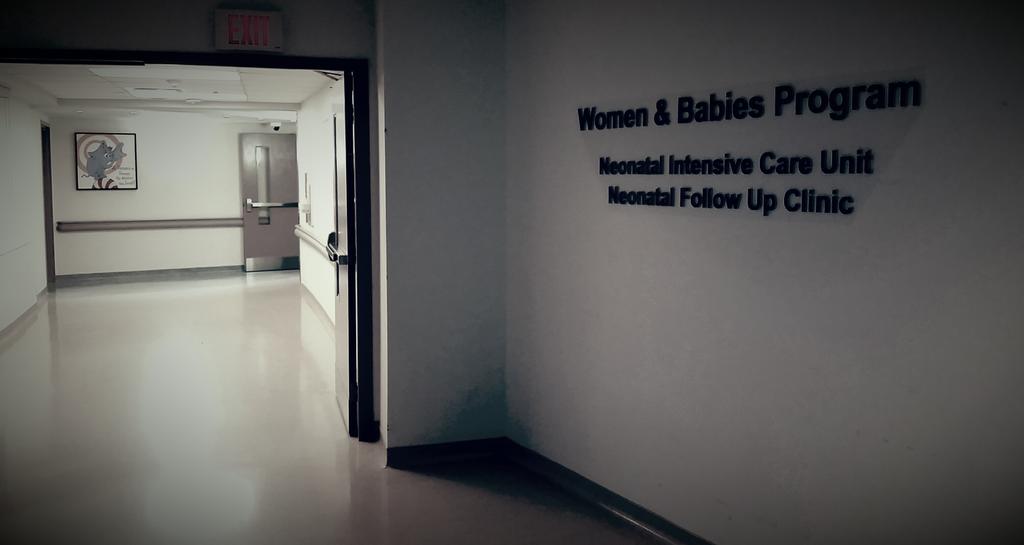 bethdblogger's tweet photo. Where it all bagan ... a heart full of gratitude 4 the life-saving care we recieved here @Sunnybrook #parenting http://t.co/iy9YXrs3yD
