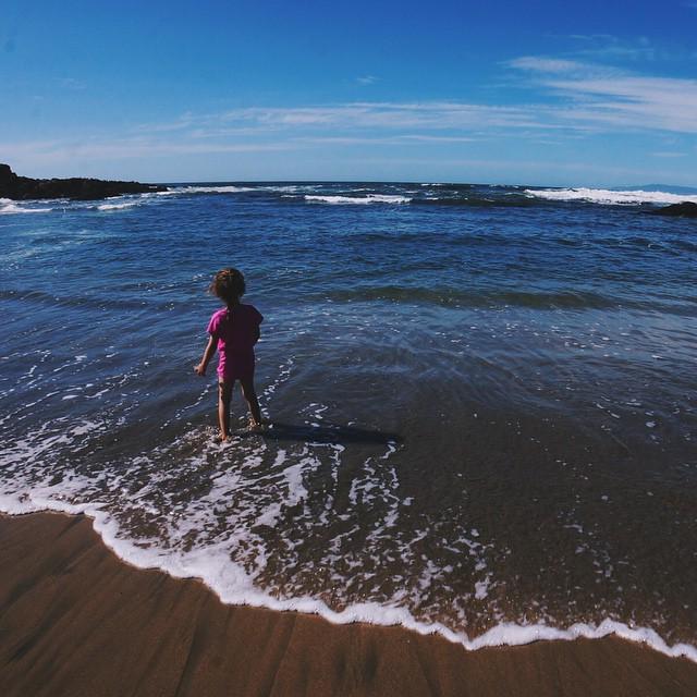 santekotturi's tweet photo. Happy Earth Day! Special thanks to all the #explorers out there who capture snapshots of N… http://t.co/iVVCEzJpdP http://t.co/faRcUi3aXx