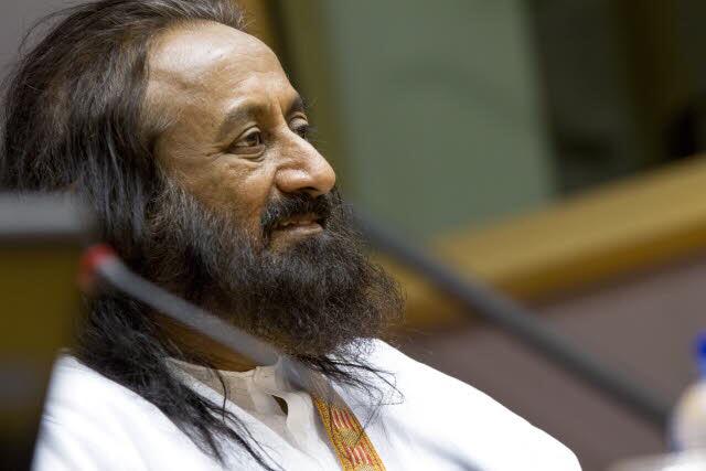 RuchieRajore's tweet photo. Memorable moments from a Historical Event at @Europarl_EN with Gurudev @SriSri #YogainEP @K_Oswal @BeginsWithMe http://t.co/GyMYnQ8Bm6