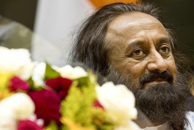 RuchieRajore's tweet photo. Memorable moments from a Historical Event at @Europarl_EN with Gurudev @SriSri #YogainEP @K_Oswal @BeginsWithMe http://t.co/GyMYnQ8Bm6