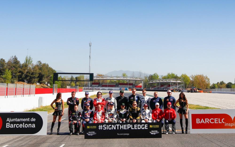 Rallycross360's tweet photo. "EVERYTHING YOU NEED TO KNOW ABOUT #MONTALEGRERX"  #WorldRX 
http://t.co/0matdz1ibj http://t.co/oNNRmzswI8