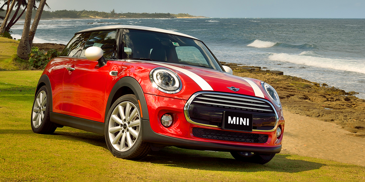 MINImexico's tweet photo. #MINI celebra el #DiaDeLaTierra con la tecnología #MINIMALISM. Disfruta la función Auto Start-Stop y el modo GREEN. http://t.co/feLM9RjeUc