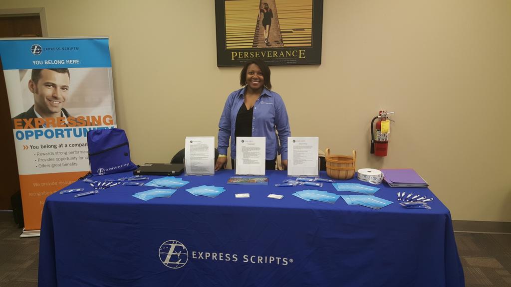 One2OneRecrtng's tweet photo. We are here. National College #TAINDY #Rampplaning @TamlaTweets @EliseJRecruits @WendellSherrell @MrDonTeeter http://t.co/aianTd6dP6