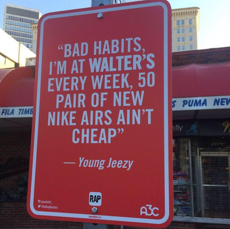 GAFollowers's tweet image. A @YoungJeezy sign spotted outside of Walters.