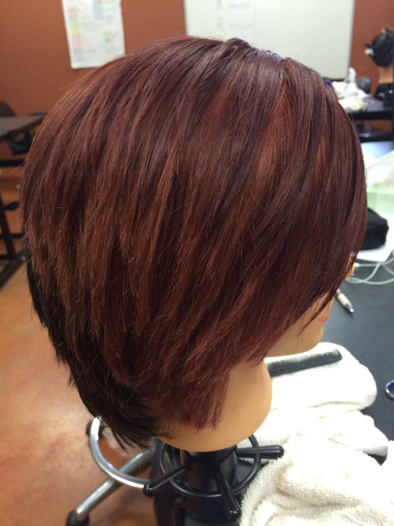 DreaminNTheRain's tweet image. @regencybeauty My freehand clipper cut!! Good idea #StudioLuma