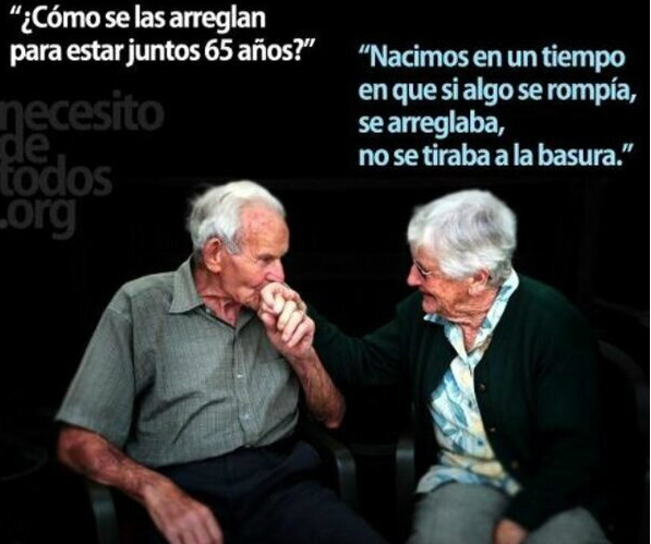 LaCristiFranco's tweet photo. ¿Cómo se las arreglan para llevar 65 años juntos y en plenos tiempos de #DivorcioExpress !!! ? http://t.co/WElvo2CmPi
