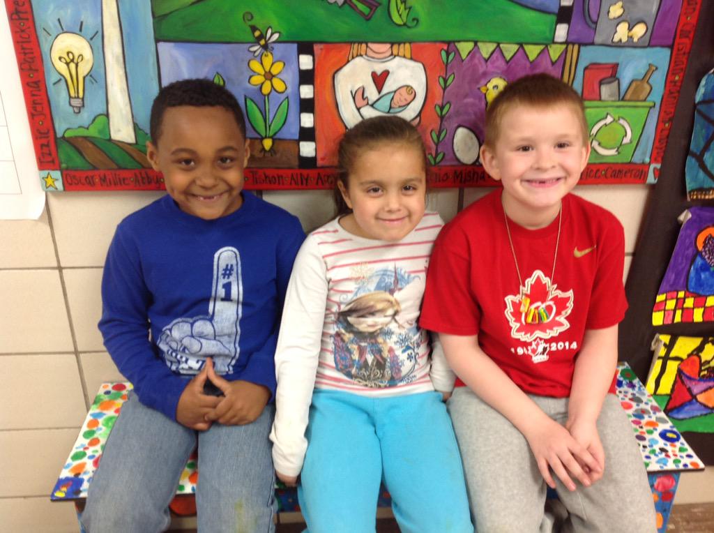 wrightreader's tweet photo. Look at these happy March Readers from @MrsRedlinger 's class!  Reading is fun! http://t.co/aAsF7P5W3S