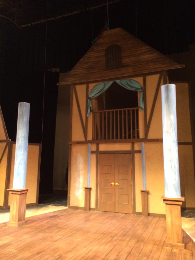 bluelineshakes's tweet photo. Is that the Globe? Nope! It's the set for #twelfthnight at @MUWedu! http://t.co/DN74P1bSzJ