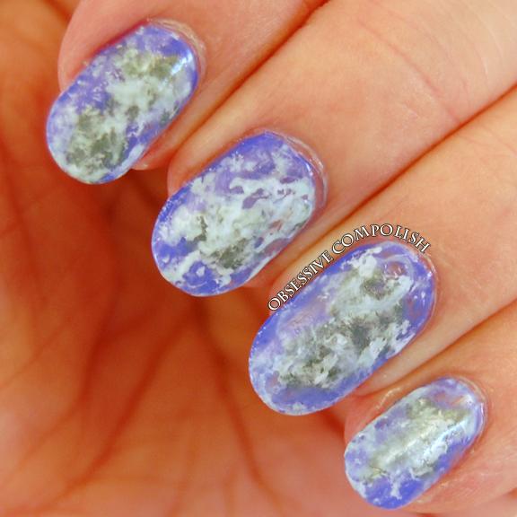 ObsessCompolish's tweet photo. New on the blog: Simple nail art for Earth Day
http://t.co/GPPPqutXiz http://t.co/GN0e1u4zAp