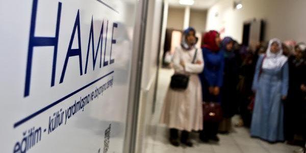 HizmetMovement's tweet photo. Mufti office evicts center offering educational support to poor students
http://t.co/4OTTDJX4Zu
#VİCDANSIZLAR #Turkey http://t.co/r7uOuOz0IR