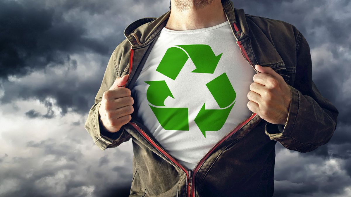 WastelessWed's tweet photo. #EarthDay &amp; #WastelessWednesday are on the same day! Here's some ways to make the most of it!  http://t.co/bVwQ56QYlF http://t.co/KaEvflVBwg